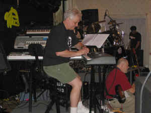 08_06.jpg (129279 bytes)