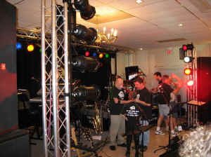 08_10.jpg (182351 bytes)