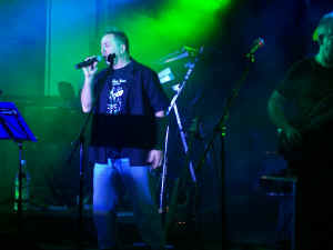 08_26.jpg (78311 bytes)