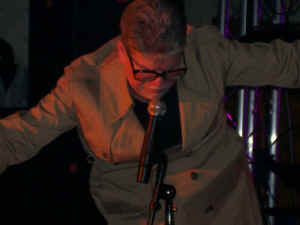 08_30.jpg (51691 bytes)