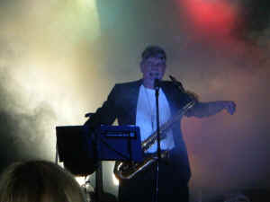 08_48.jpg (36763 bytes)