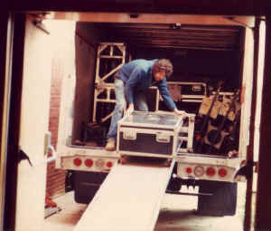 bs014.jpg (51716 bytes)