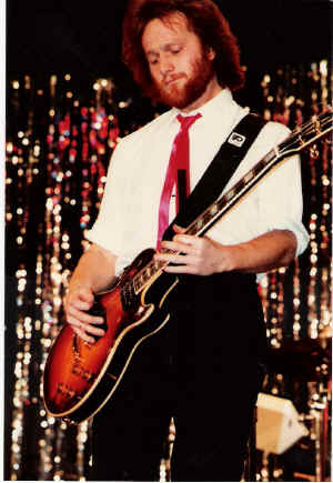 steel_001.jpg (104969 bytes)