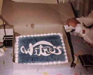 a104.jpg (52527 bytes)