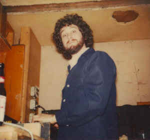 x_jd004.jpg (96076 bytes)