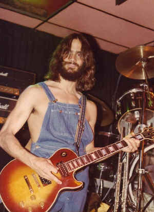 x_md001.jpg (123179 bytes)