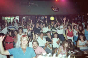 bx22.jpg (114994 bytes)