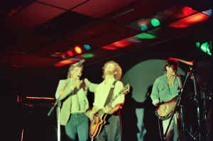 lah01.jpg (73289 bytes)