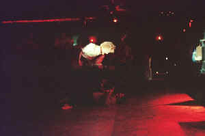 lah02.jpg (73548 bytes)