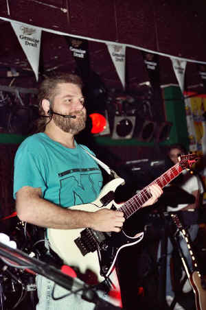 btt06.jpg (90536 bytes)