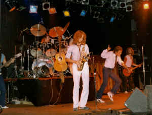 michaelsax_s.jpg (138979 bytes)