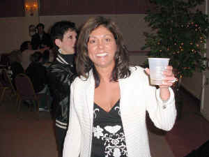 fn04.jpg (72502 bytes)