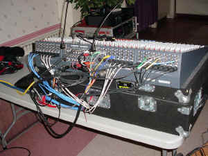 gr12.jpg (143806 bytes)