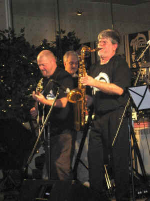 ms05.jpg (90387 bytes)