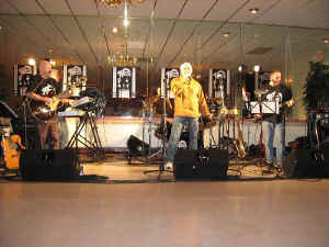 pr04.jpg (110274 bytes)