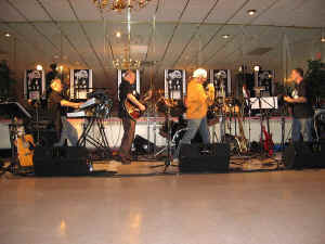 pr09.jpg (109276 bytes)