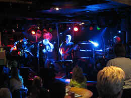 tj003.jpg (89298 bytes)