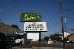 tj702.jpg (100105 bytes)