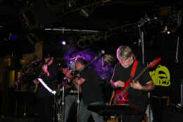 tj706.jpg (88349 bytes)