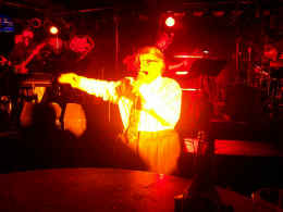 wit008.jpg (85076 bytes)