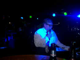 wit018.JPG (47354 bytes)